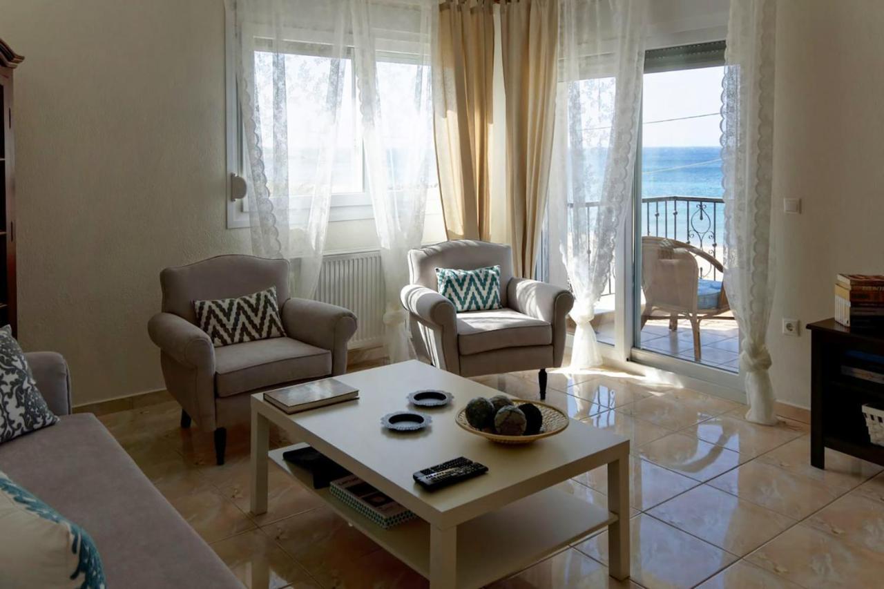 Lemon Beach Front Apartment, Nikiti Ngoại thất bức ảnh